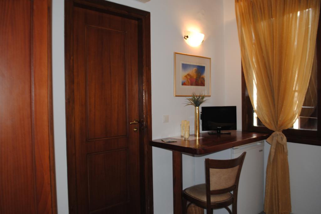 Traditional Idramon Hotel Chania  Exterior photo
